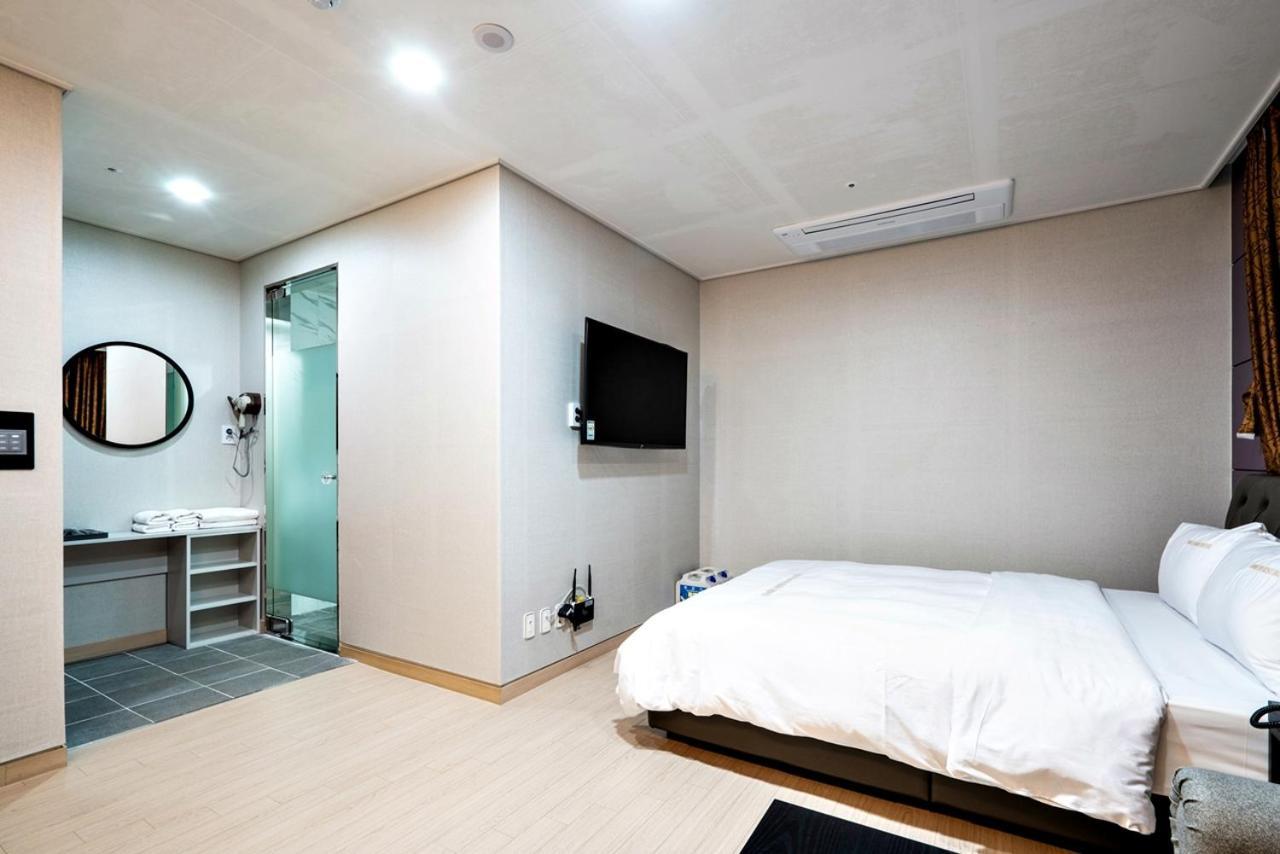 Siheung Seoul Tourist Hotel Dış mekan fotoğraf