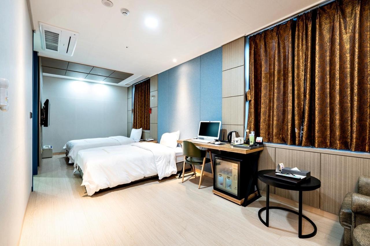 Siheung Seoul Tourist Hotel Dış mekan fotoğraf